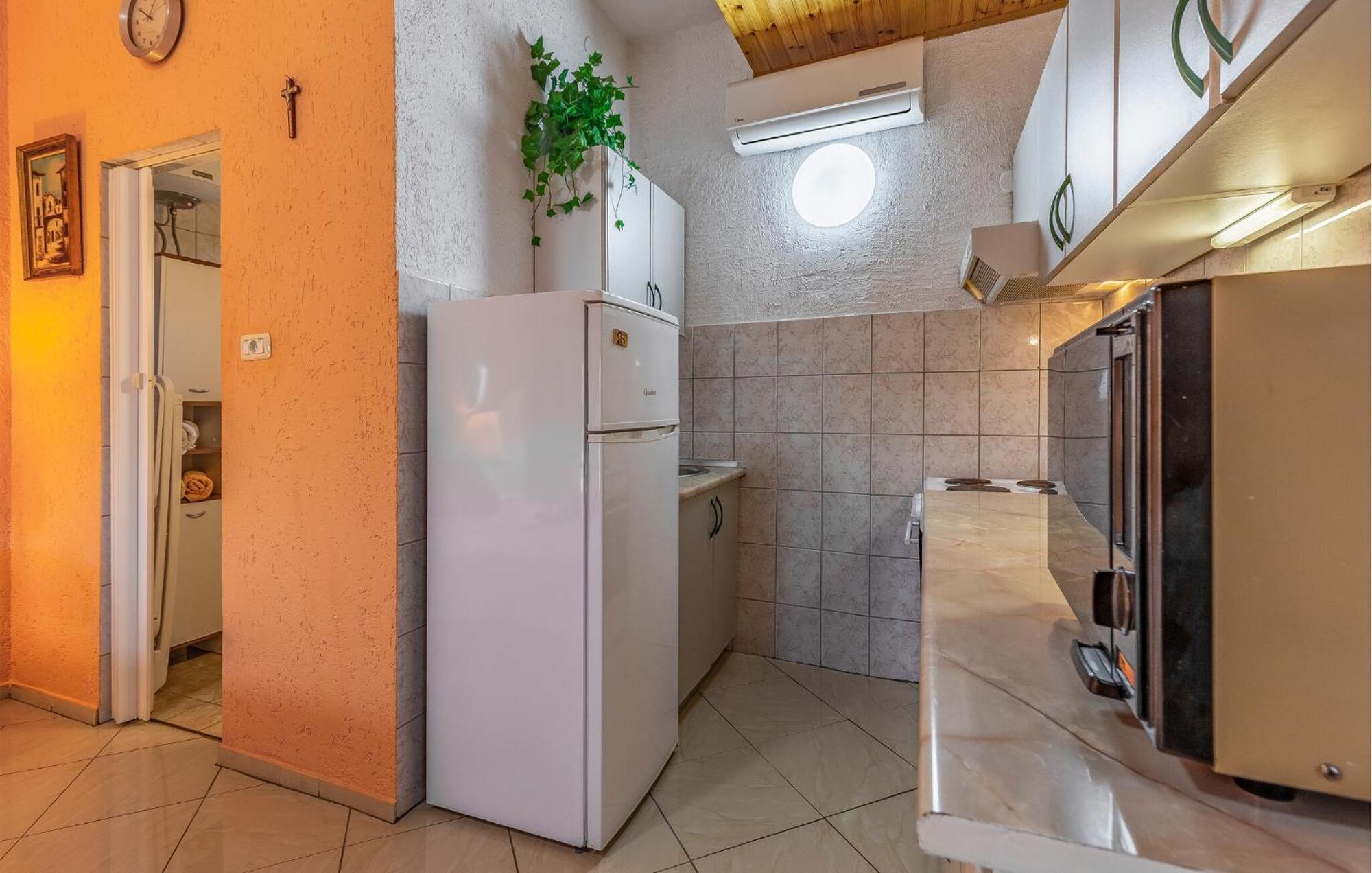 Pet Friendly Apartment In Medulin With Wifi Екстер'єр фото