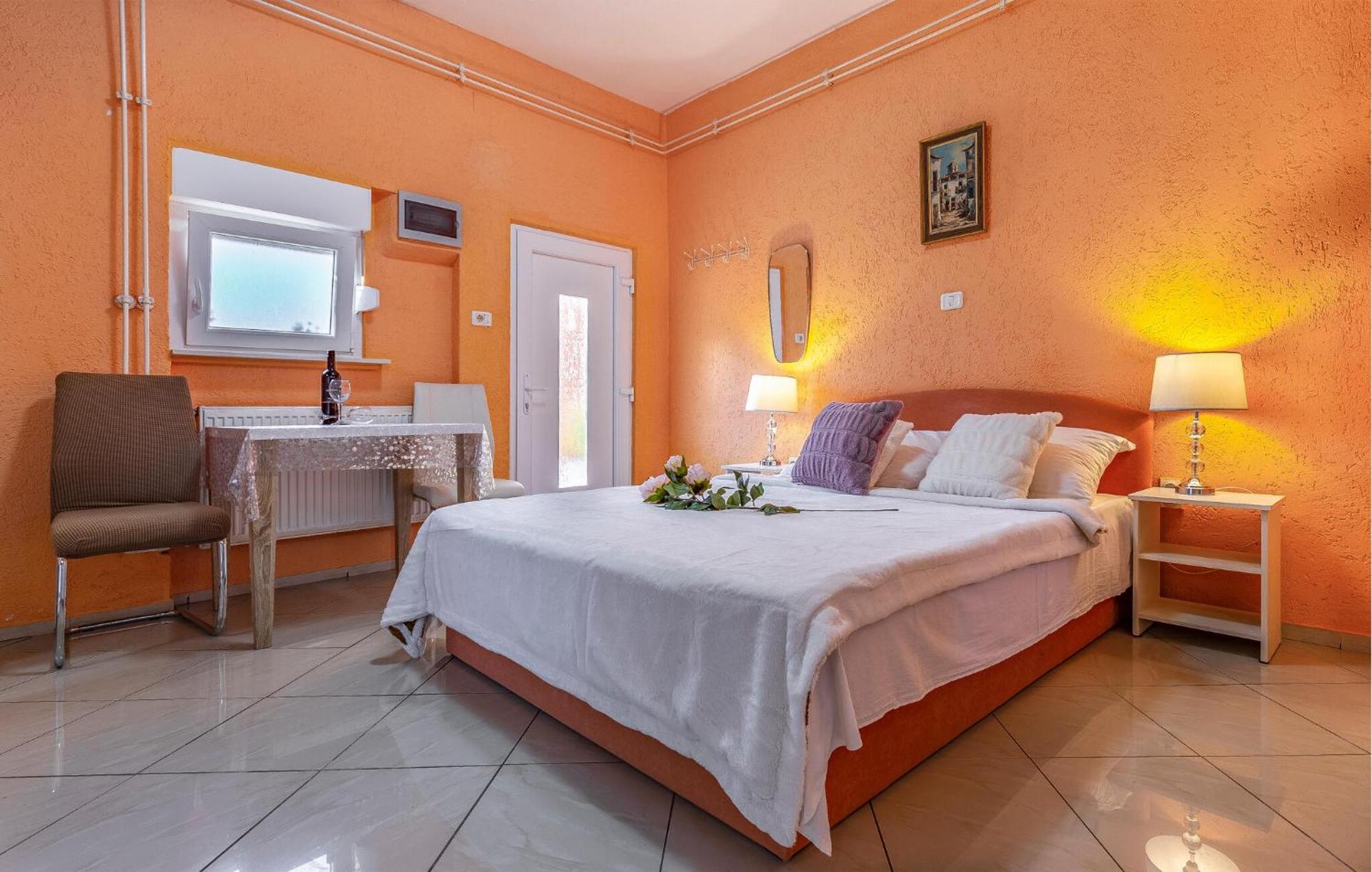 Pet Friendly Apartment In Medulin With Wifi Екстер'єр фото