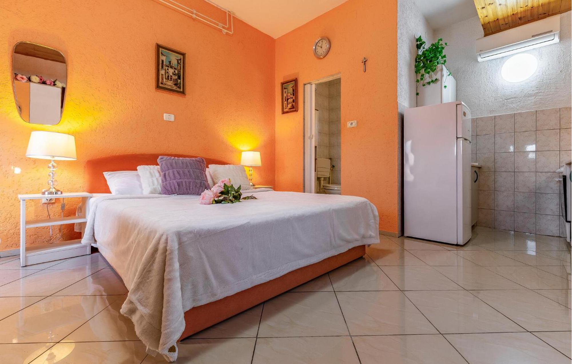 Pet Friendly Apartment In Medulin With Wifi Екстер'єр фото